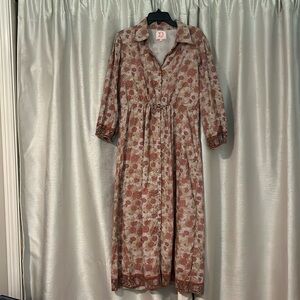 Victoria Dunn Floral Long Sleeve Dress